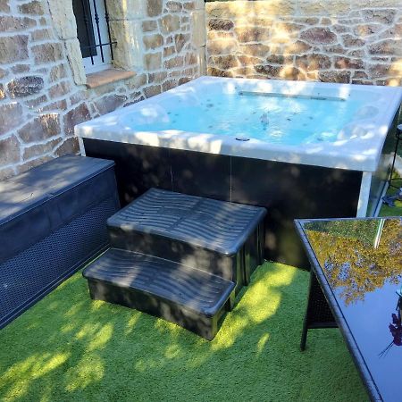 Studio Faillant Lorgues Spa Privatif Avec Superbe Piscine מראה חיצוני תמונה
