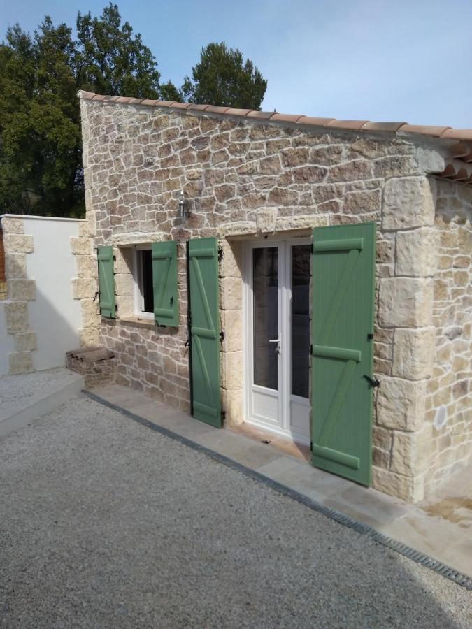 Studio Faillant Lorgues Spa Privatif Avec Superbe Piscine מראה חיצוני תמונה